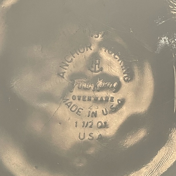 Vintage Fire King Anchor Hocking Candle Glow 1 1/2 QT Casserole Dish & Lid (USA) - Picture 6 of 10